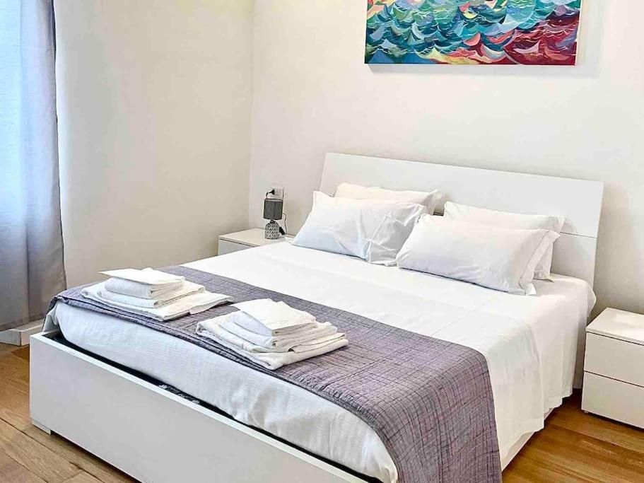 Isola - Garibaldi Lovely Apt. With Netflix And Wifi Milano Dış mekan fotoğraf